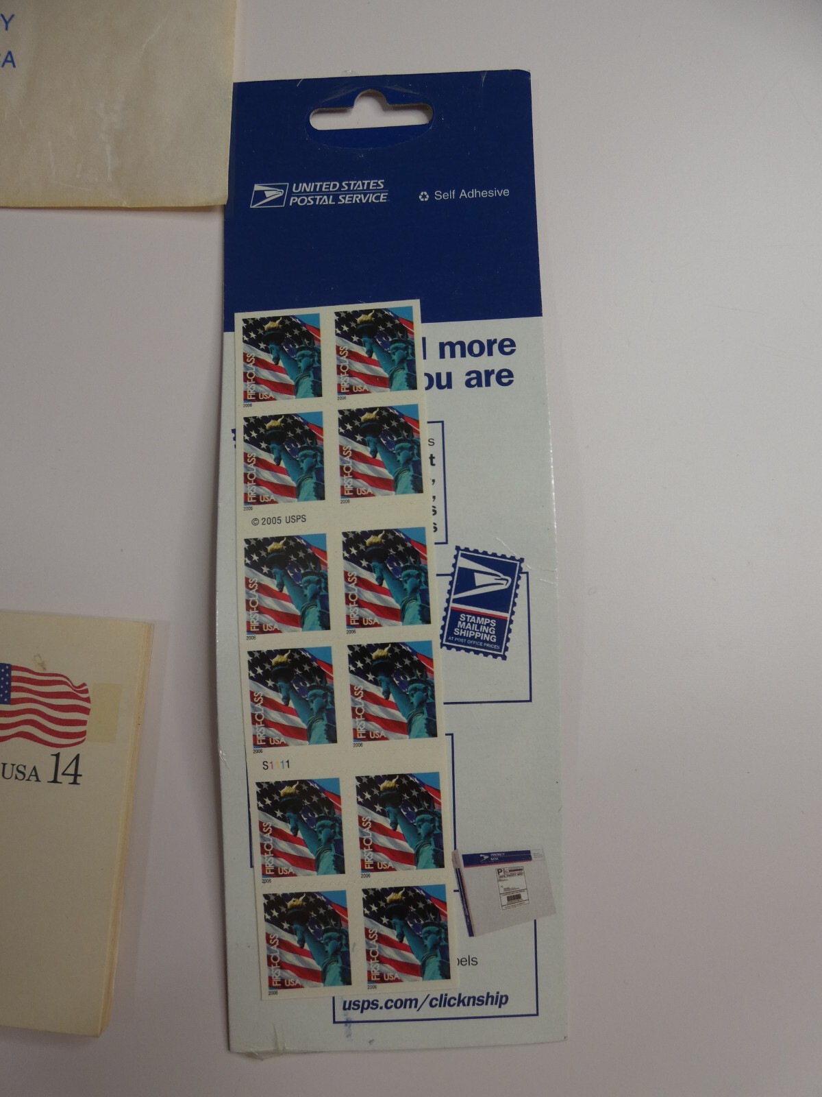 USPS First Class Flag Stamps Set of 40 New with 15 VTG Notecards