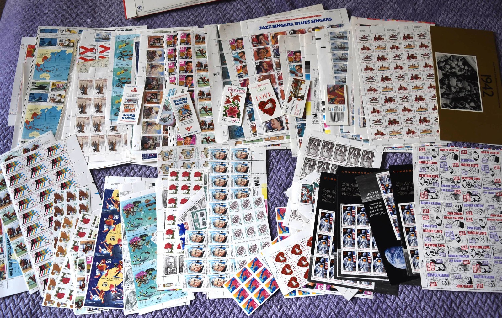 US Mint Never Hinged with Original Gum Stamp Collection FV $4417 22-45 Cents