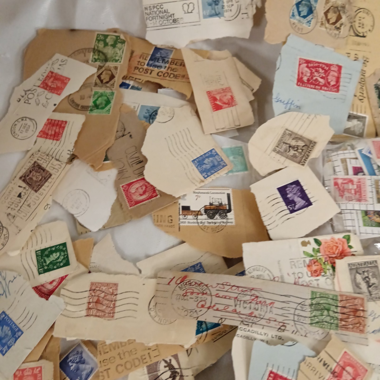 Large Collection of Vintage UK Worldwide Postage Stamps Envelopes Mixed Lot