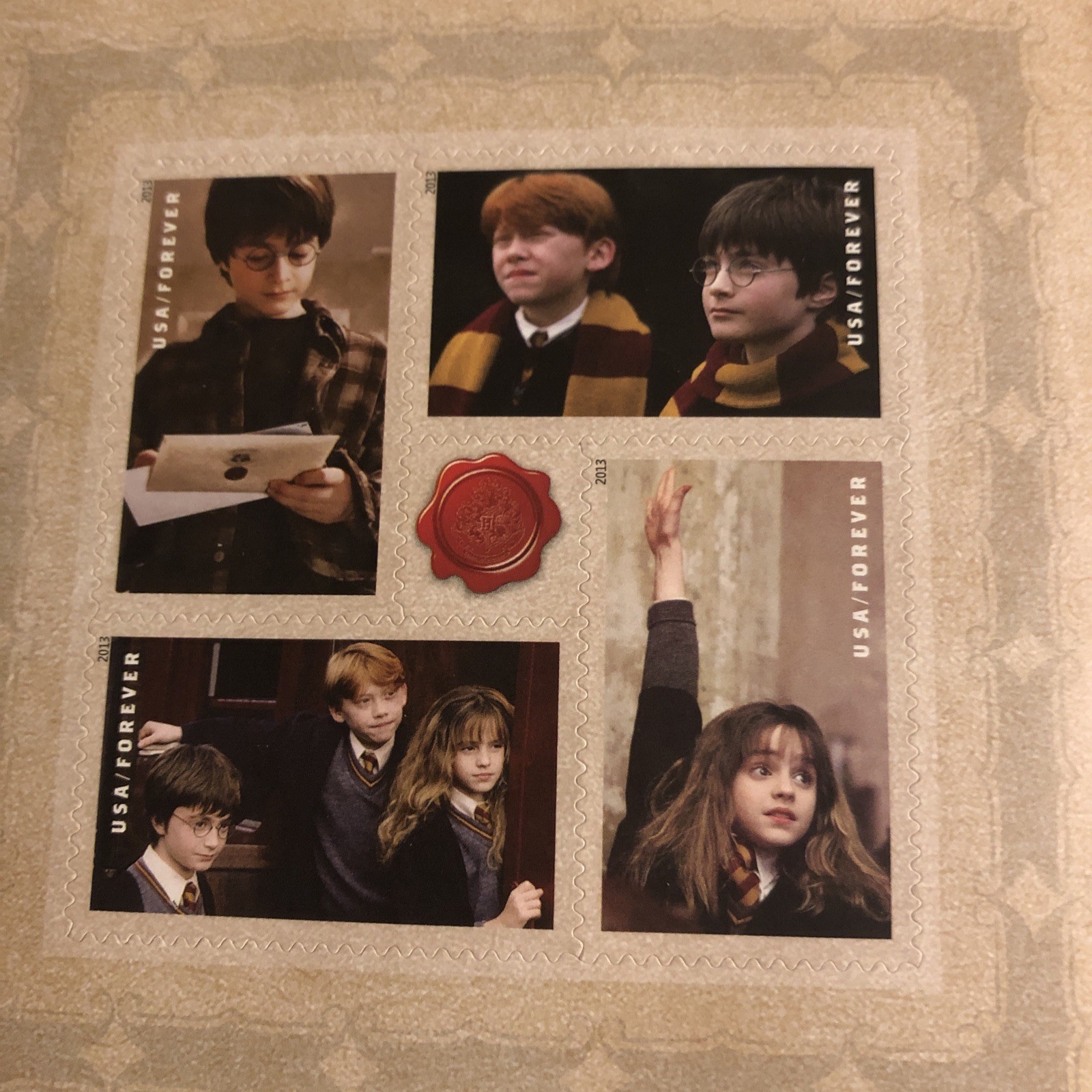 Harry Potter 2013 20 First-Class Forever Postage Stamps Collectors Booklet NEW