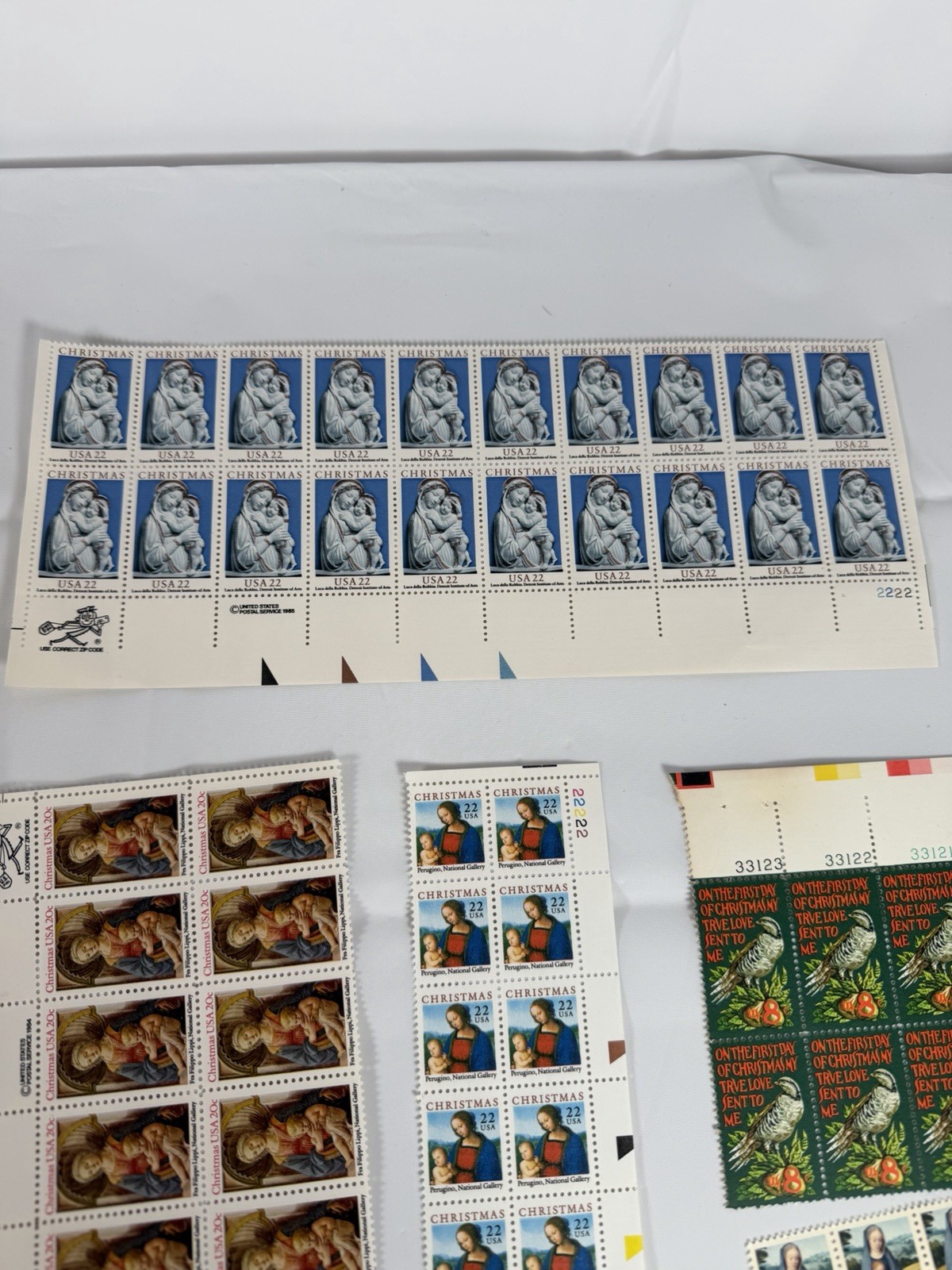 Lot of 164 Vintage Unused Christmas Stamps MNH Blocks 8¢–22¢ Mixed Designs