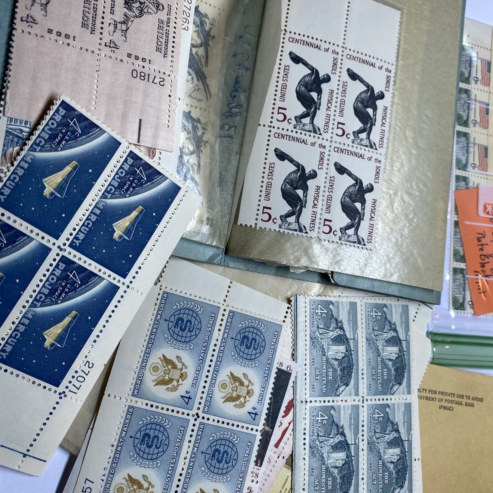 16.22 Face In Mint U.s . Postage Stamps Good CD size Group