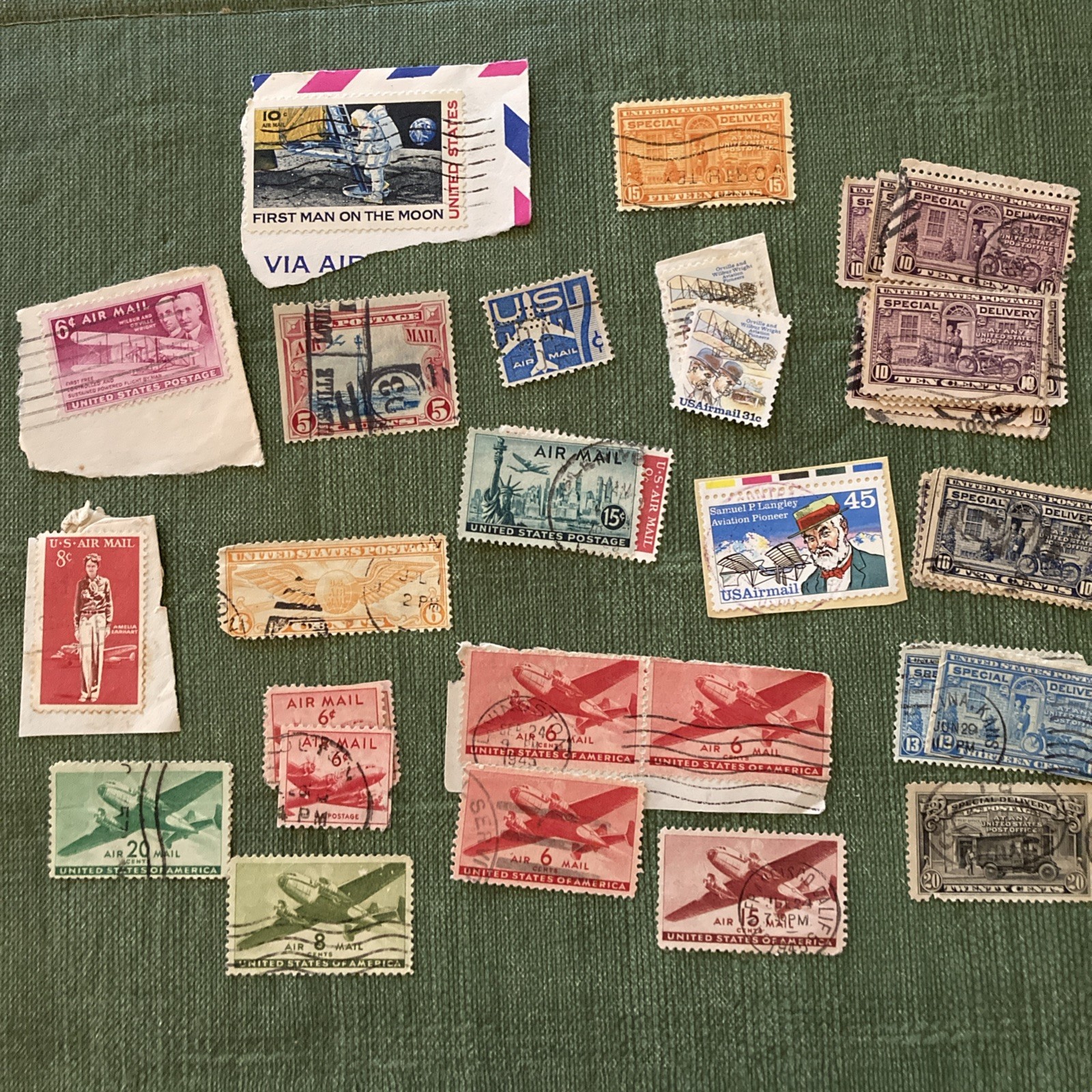Lot-Airmail and Special Delivery Stamps