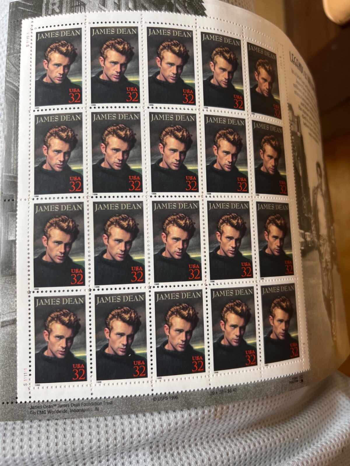 See Photos. US SCOTT 3082 20 JAMES DEAN LEGENDS OF HOLLYWOOD 32 CENTS FACE MNH