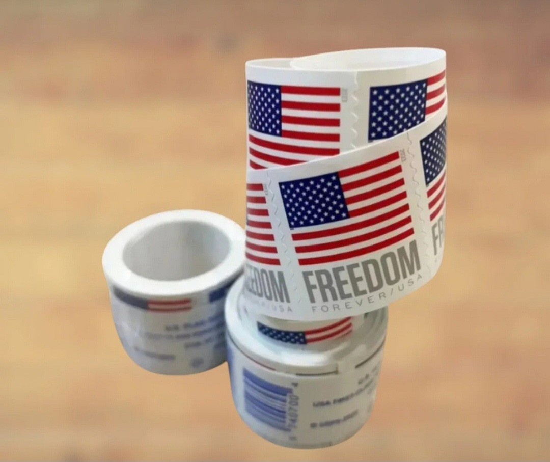 1 Roll Of 100 US First Class Flag Postage Stamps