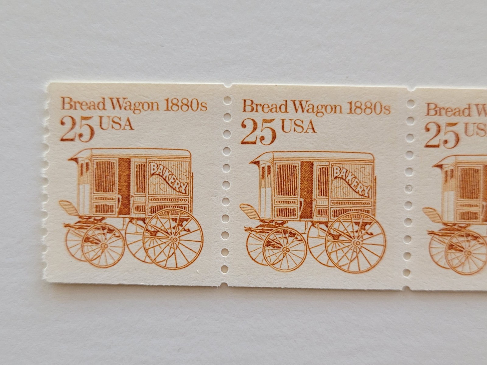 US Stamps Bread Wagon Transportation Series 25c Strip of 8 Scott #2136 MNH