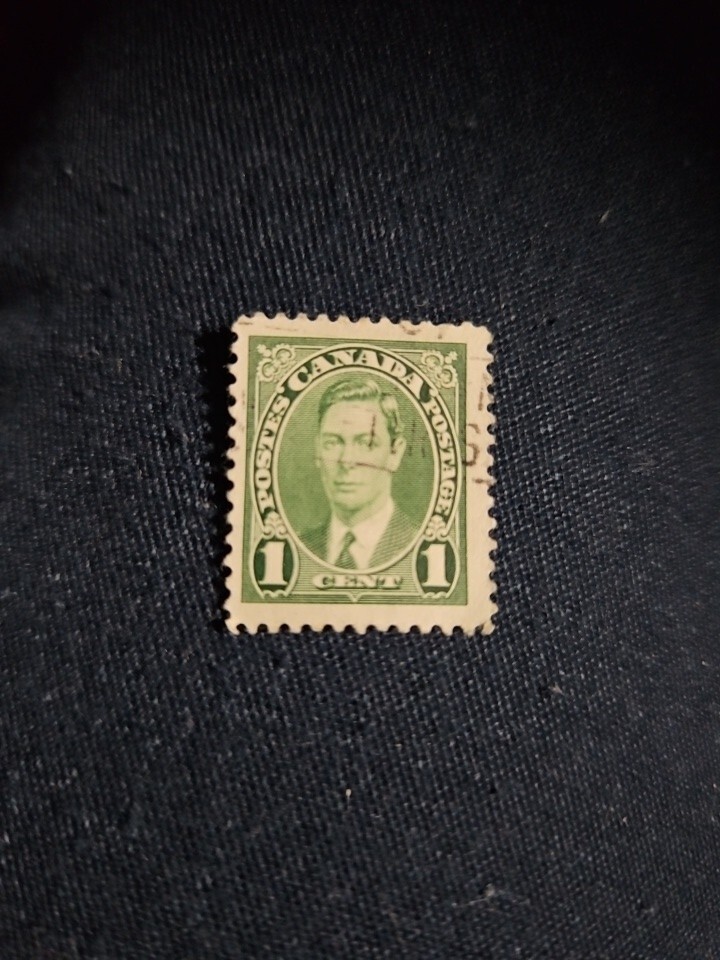 1937 Canada Postage Stamp Scott #231 King George VI Green 1c Used
