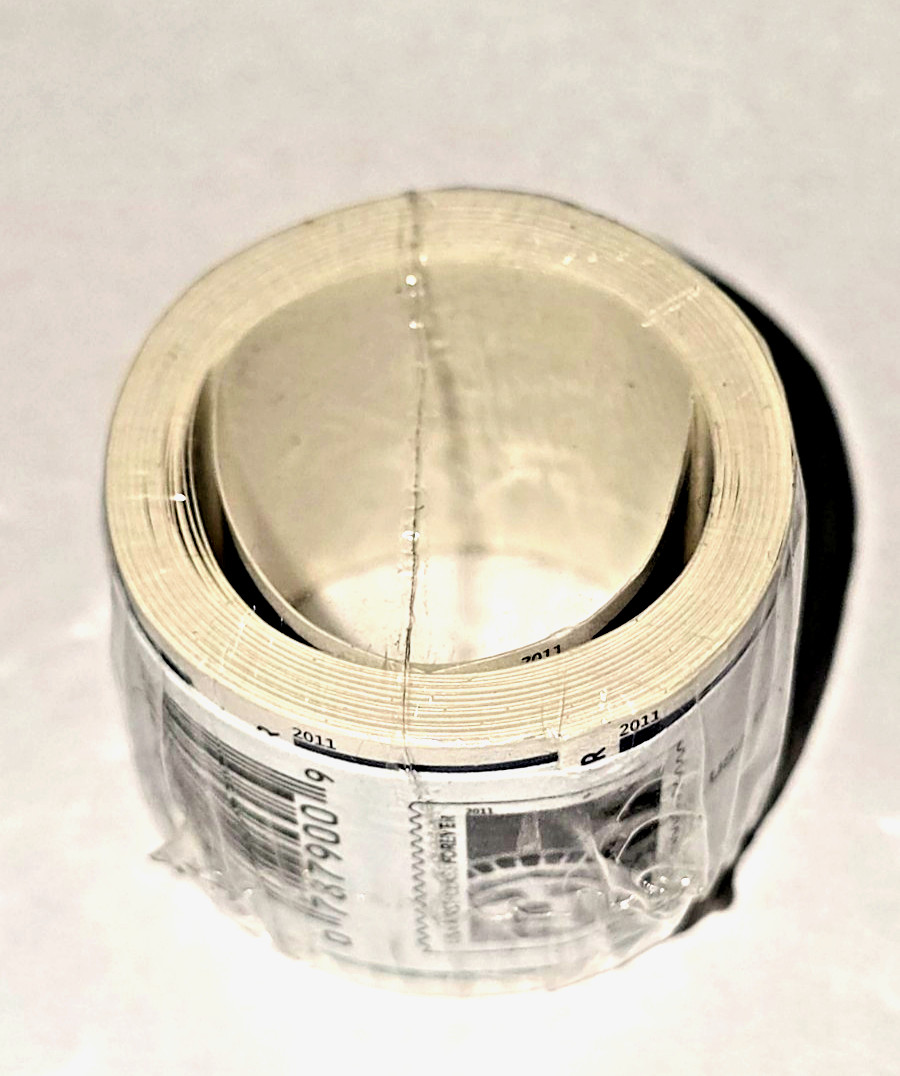 2011 LADY LIBERTY / FLAG FIRST CLASS FOREVER – ERROR- US STAMPS NEW COIL of 100