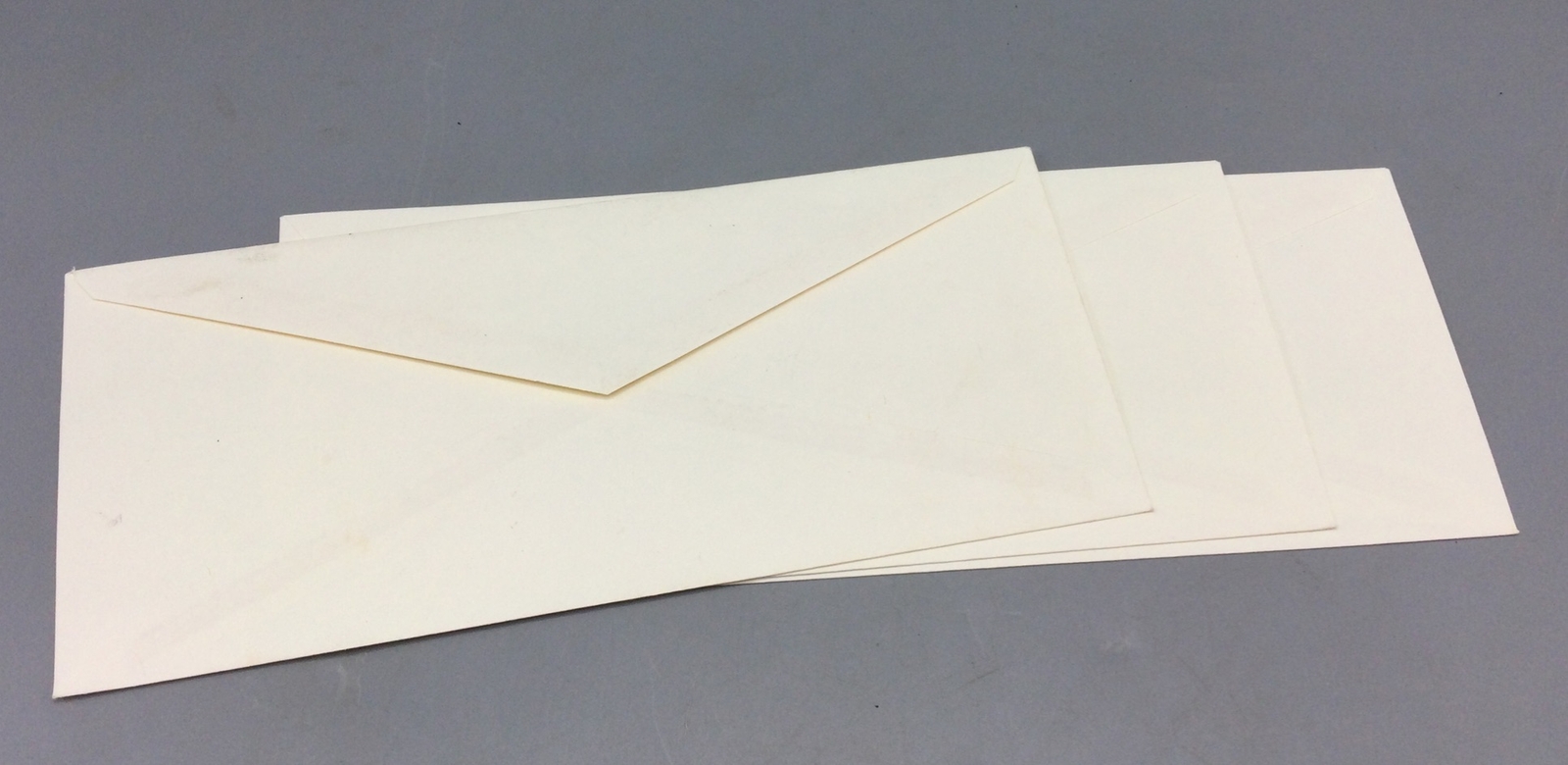 US Stamp, Scott #U588, 13c Liberty Tree (3 New Envelopes) 4” X 9.5”