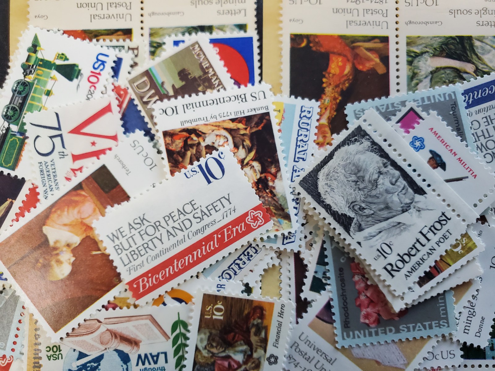 US Discount Bulk Postage – $100 Worth of 10 Cent Stamps, 1000 Stamps Below Face!