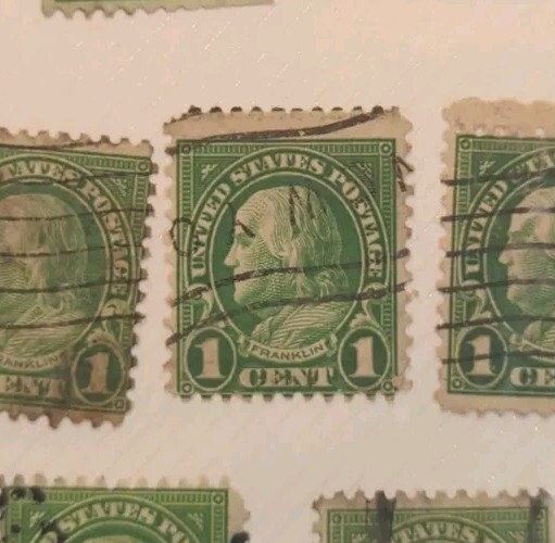 3 – Benjamin Franklin 1 C Stamp.