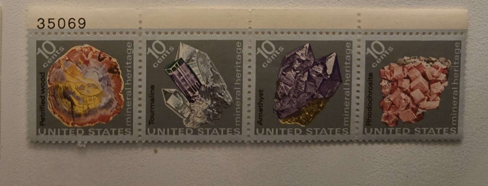 US 10 Cent Gems & Minerals. Strip of 4. MNH