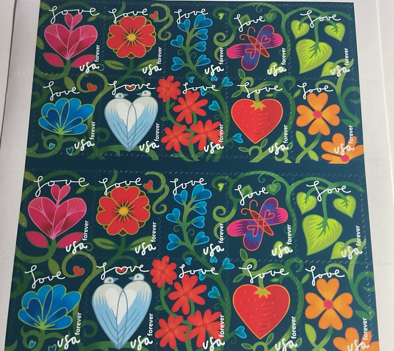 Authentic 20 USPS Forever Love Stamps From 2010 FV $15.60