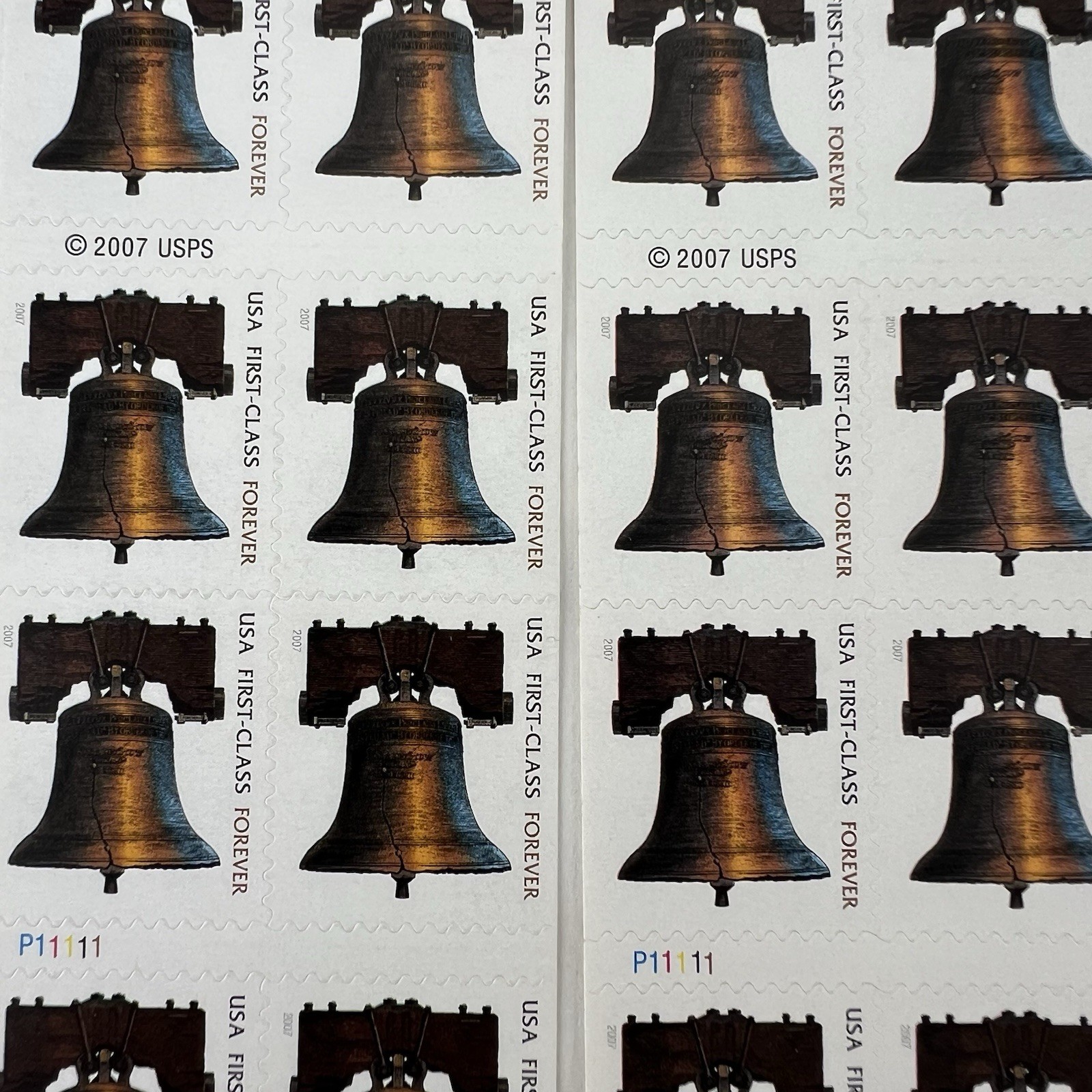 LIBERTY BELL (#4126a) FOREVER Stamps 2007 – Lot Of 7 Booklets 20 US Stamps (MNH)