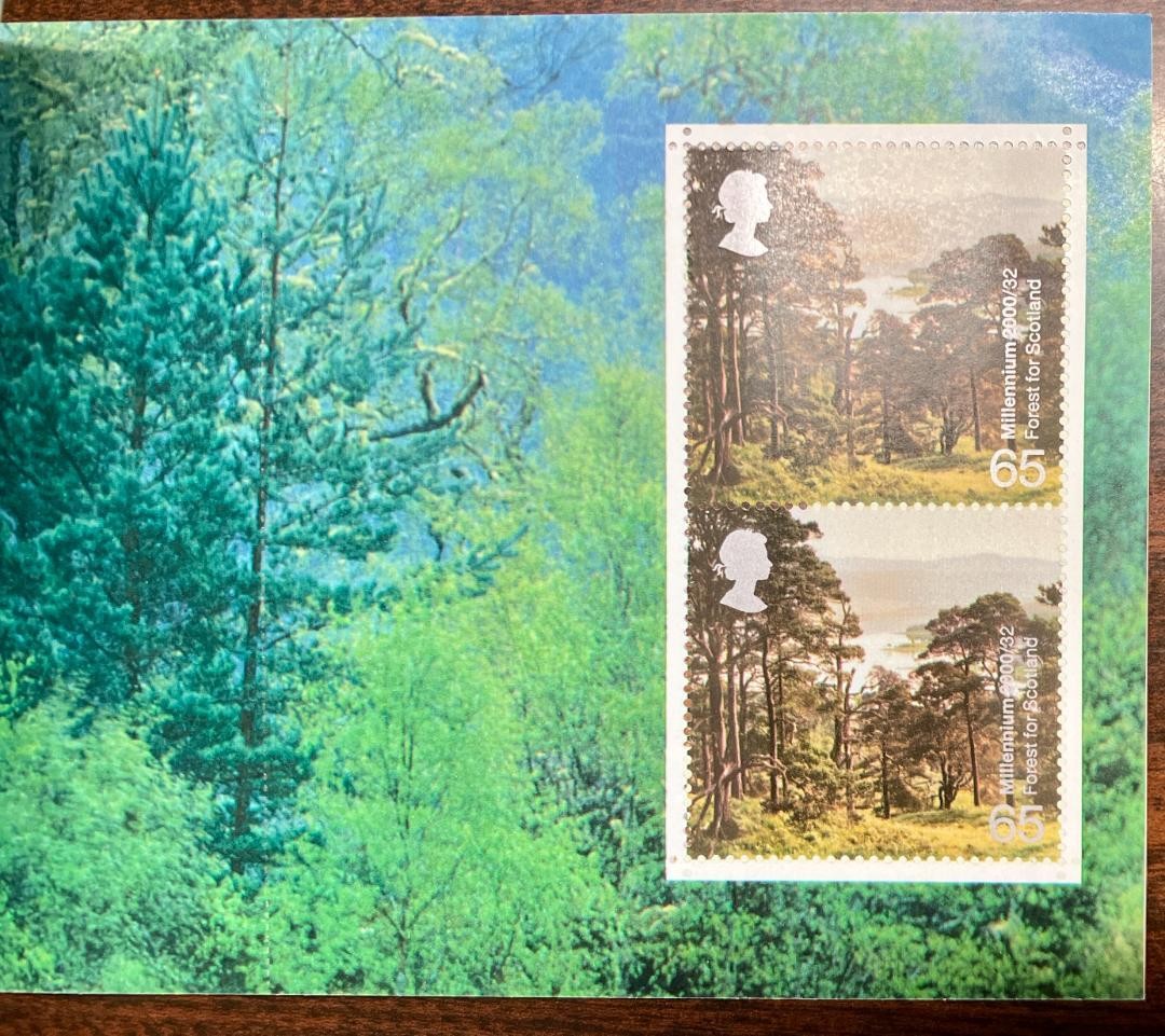 United Kingdom – “A Treasury of Trees” Stamp Booklet – Fine Condition
