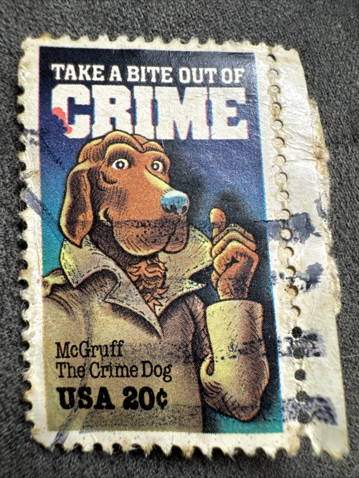 1984: 20c, McGruff the Crime Dog, Crime Prevention, Scott #2102 – USA Stamp