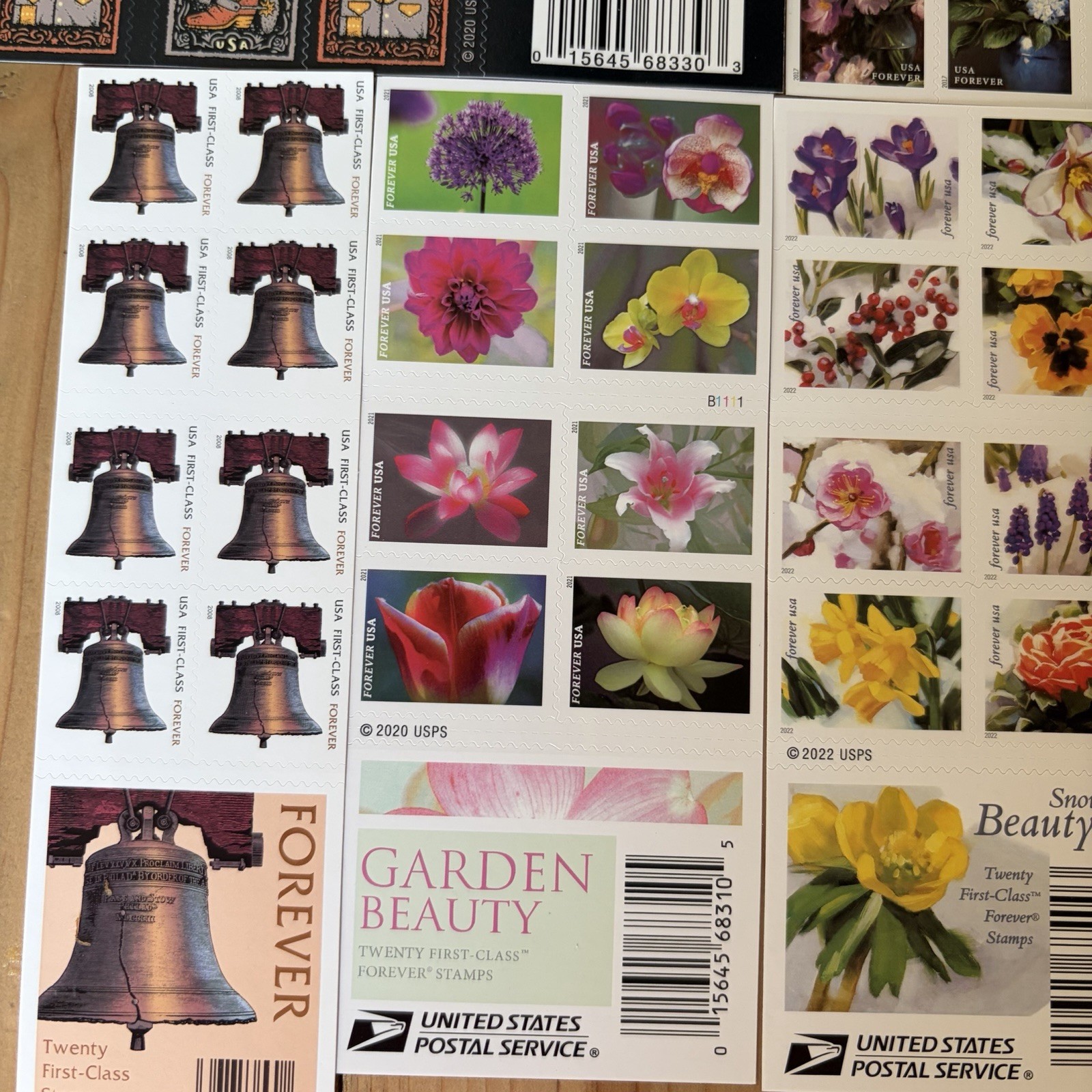 FOREVER STAMPS USPS 8 Books Sheets CHRISTMAS CARD Flowers Animals Pets