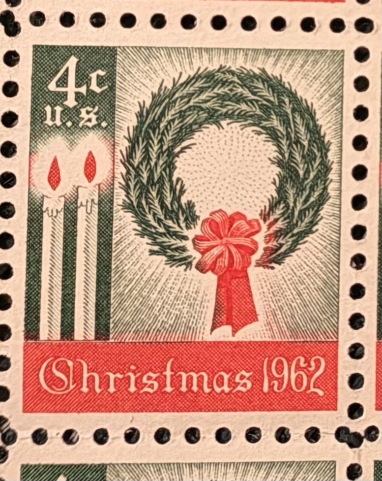 9 Christmas Wreath and Candles Stamps / Christmas Holiday USPS Postage / 4 cents