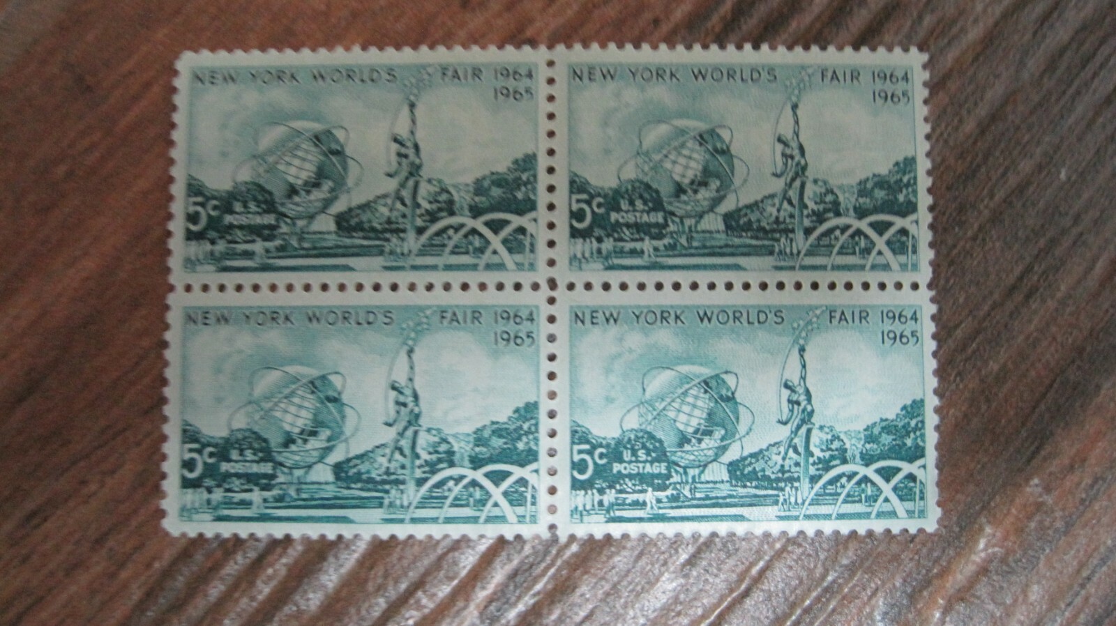 Texas Hemisfair 1968 + New York World fair 1964-1965 block 4 Unused stamps