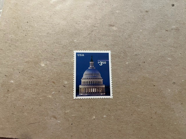 Capitol Building 2001. $3.50 priority mail. Sealed. Free shipping.