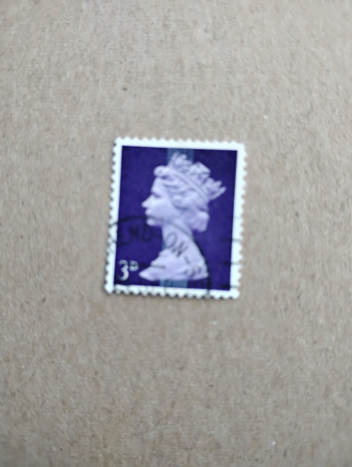 stamp queen Elizabeth purple stamps