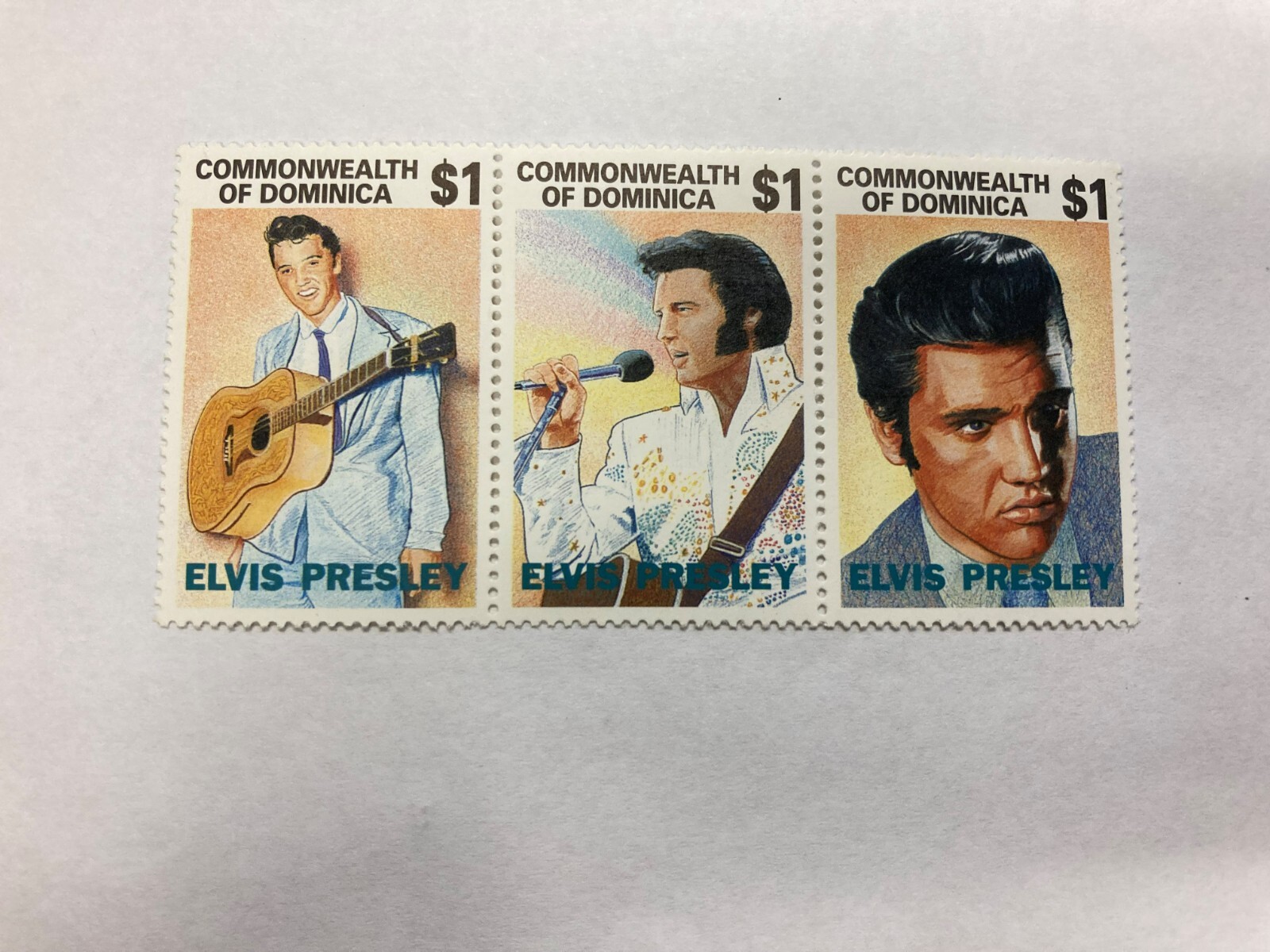 Dominica $1 – Elvis Presley – Rock and Roll Pioneer – 3 stamps – MNH