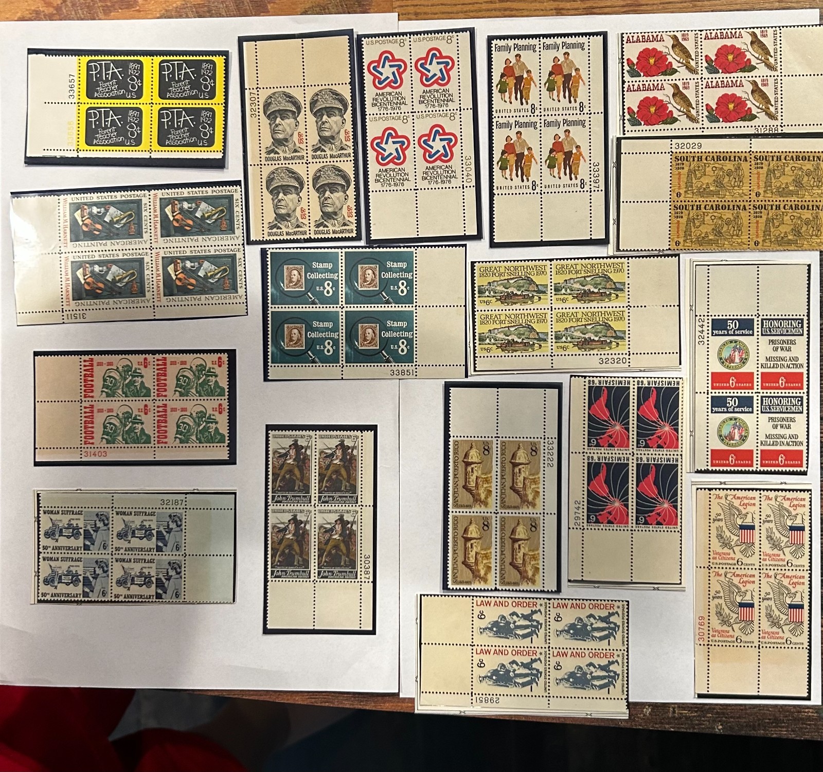 Vintage, Mint state US Postage Stamps, over 140+ Stamps!! See Description.