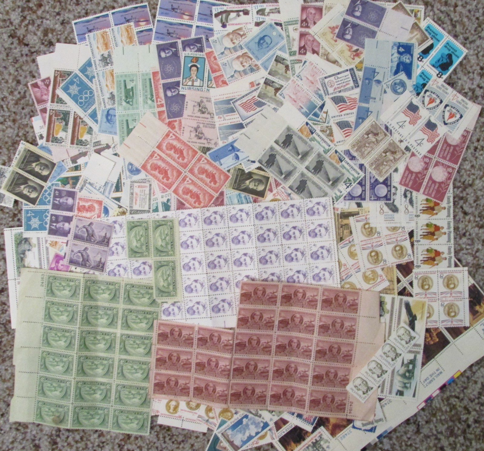 US Discount Postage Stamps unused. Below Face, FACE VALUE $100.053. Lot 260049