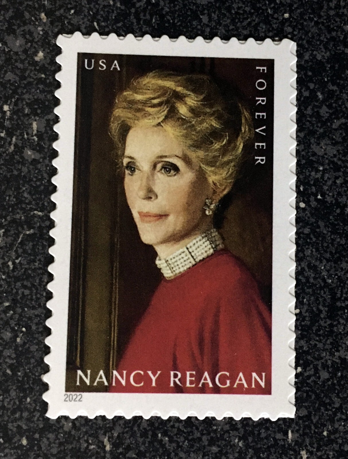 2022USA #5702 Forever Nancy Reagan – Block of 10 mint postage