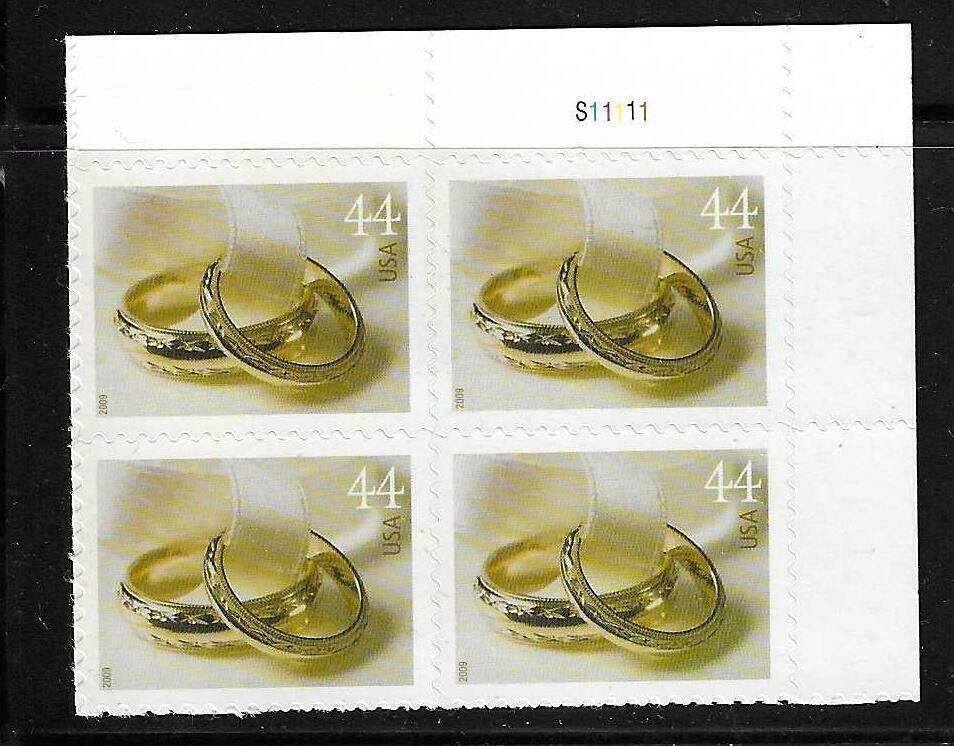USA SC # 4397 Wedding Rings , BLK4 Plate Number . MNH