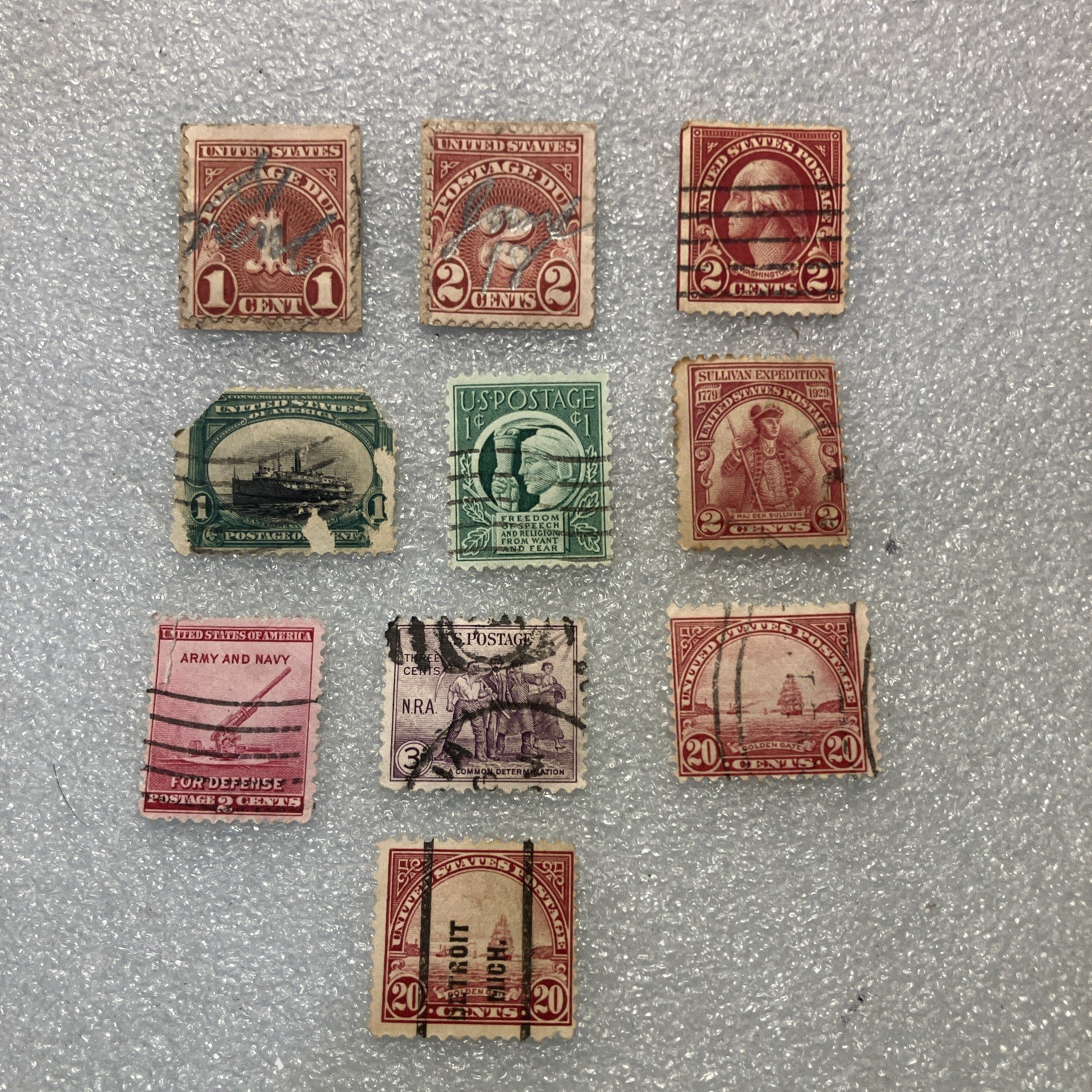 10 USED/Cancelled Commemorative 1c-20c USA Stamps; 1900-1965 mixed Lot. $1 Ships