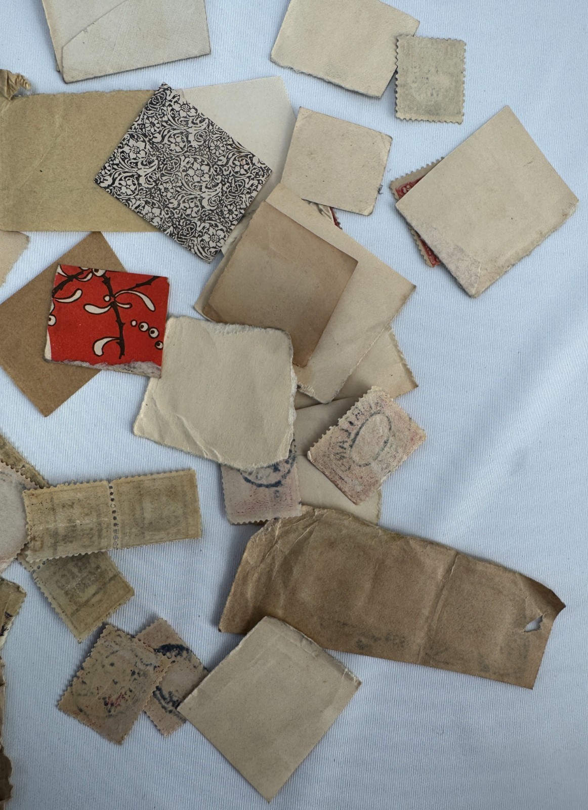Vintage U.S. Postage Stamp Kiloware Lot on Paper Harding 1 half, Washington 2c
