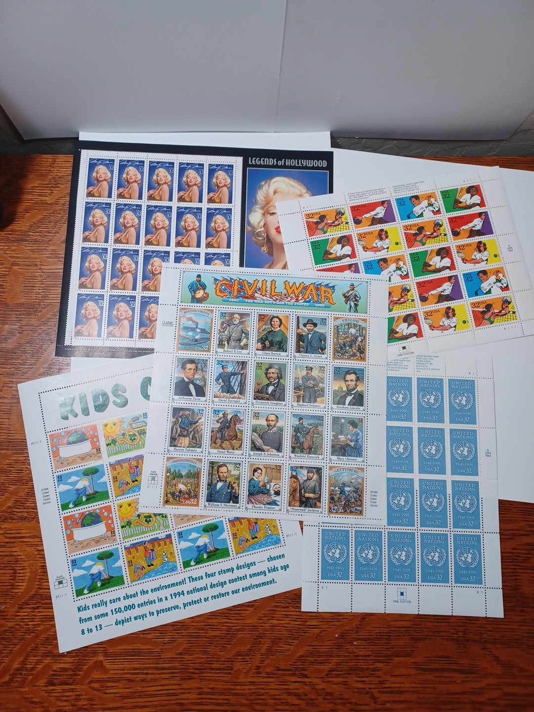 (96) 32 Cent Assorted Postage Stamps JBL1