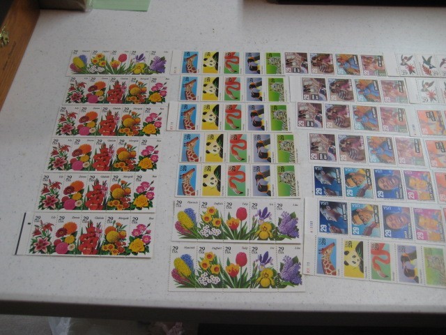 U.S. postage stamp lot 29 cents Fv 148.00 MNH OG Booklet Panes
