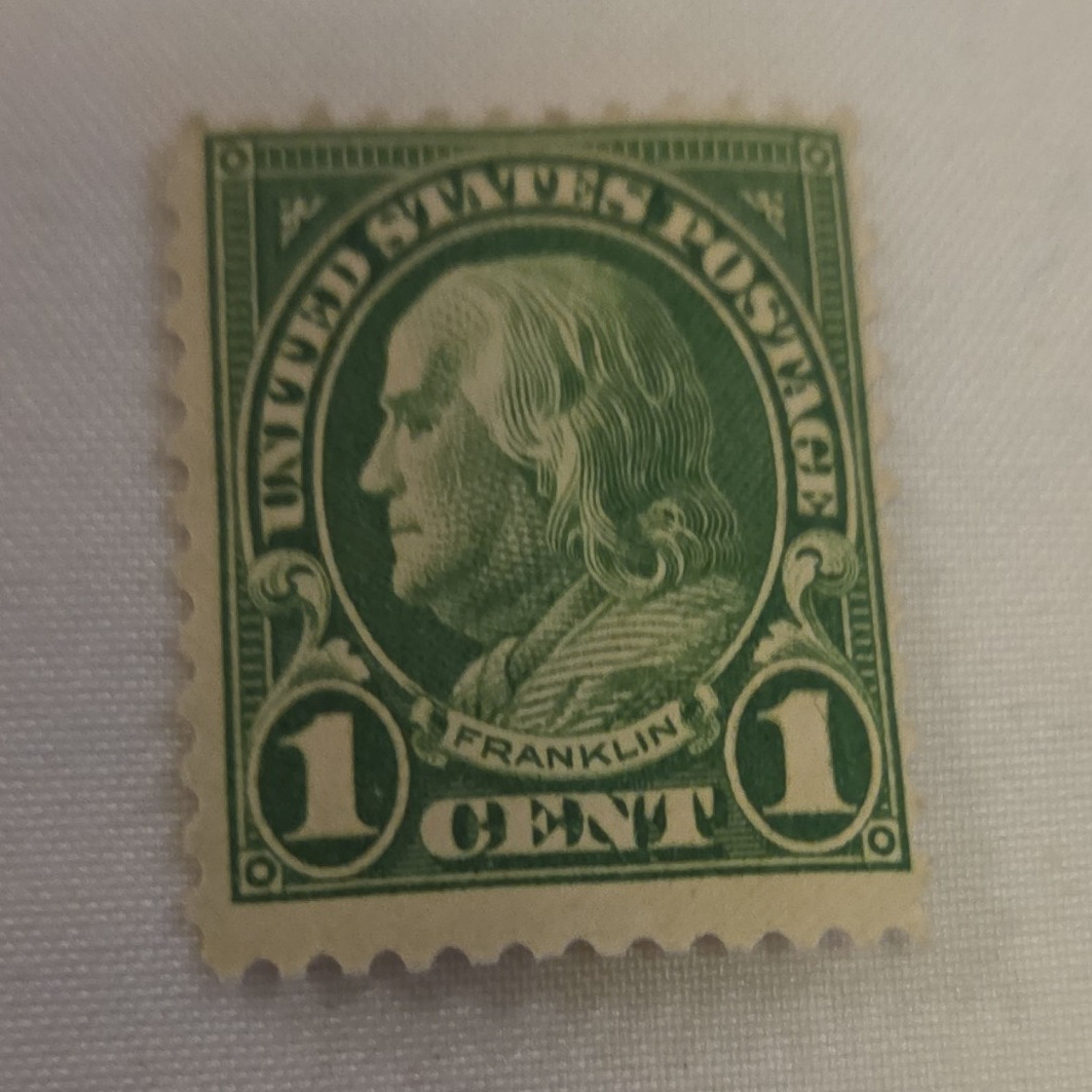 United States 1 Cent Benjamin Franklin Green Used Postage Stamp Single