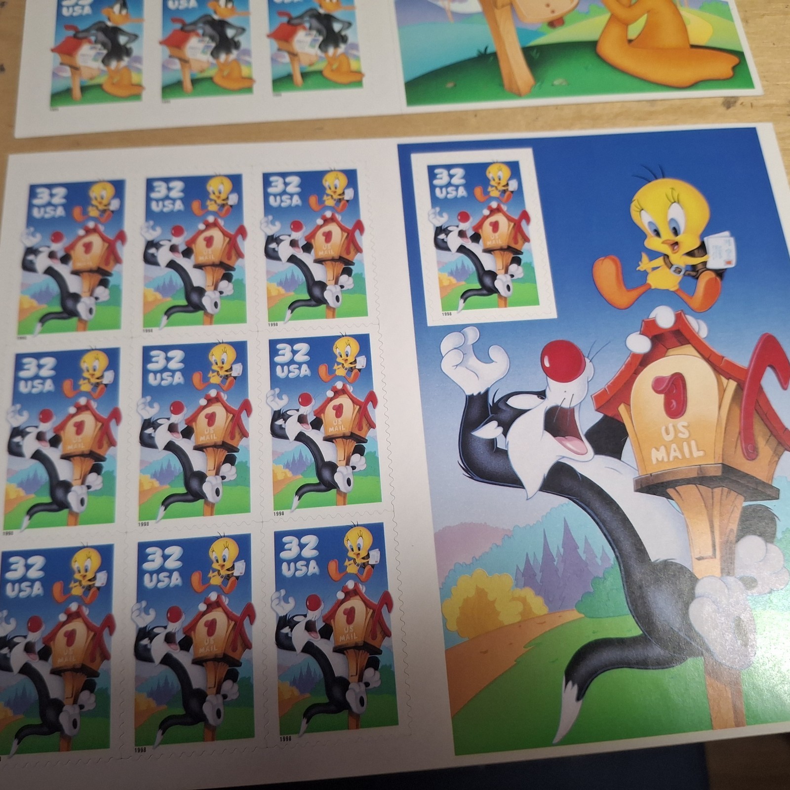 Four Booklets x 10 = 40 of LOONY TUNES-Bugs, Duffy Duck, Porky Pig, Twenty Bird