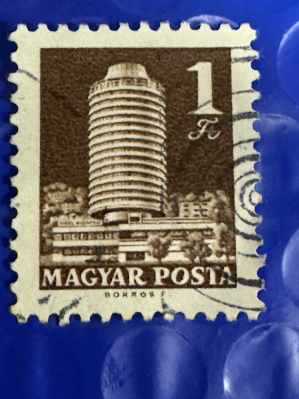 1 Ft MAGYAR POSTA – Hungarian Stamp