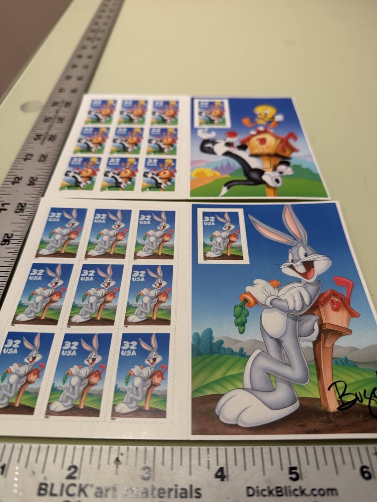 1996 BUGS BUNNY 1997 SYLVESTER TWEETY BIRD 32c Postage STAMPS 10pc Sheet X 2