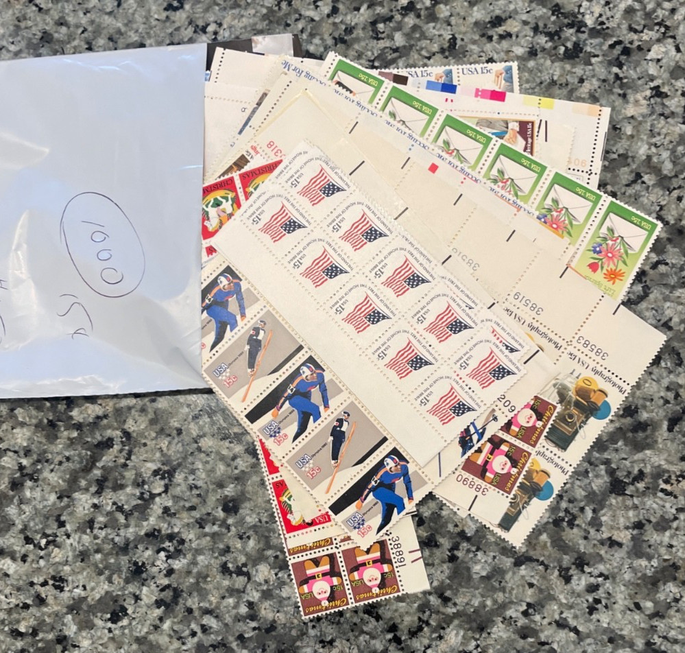 US, Discount Postage, 1000 15 cent stamps, mint, Face $150.00