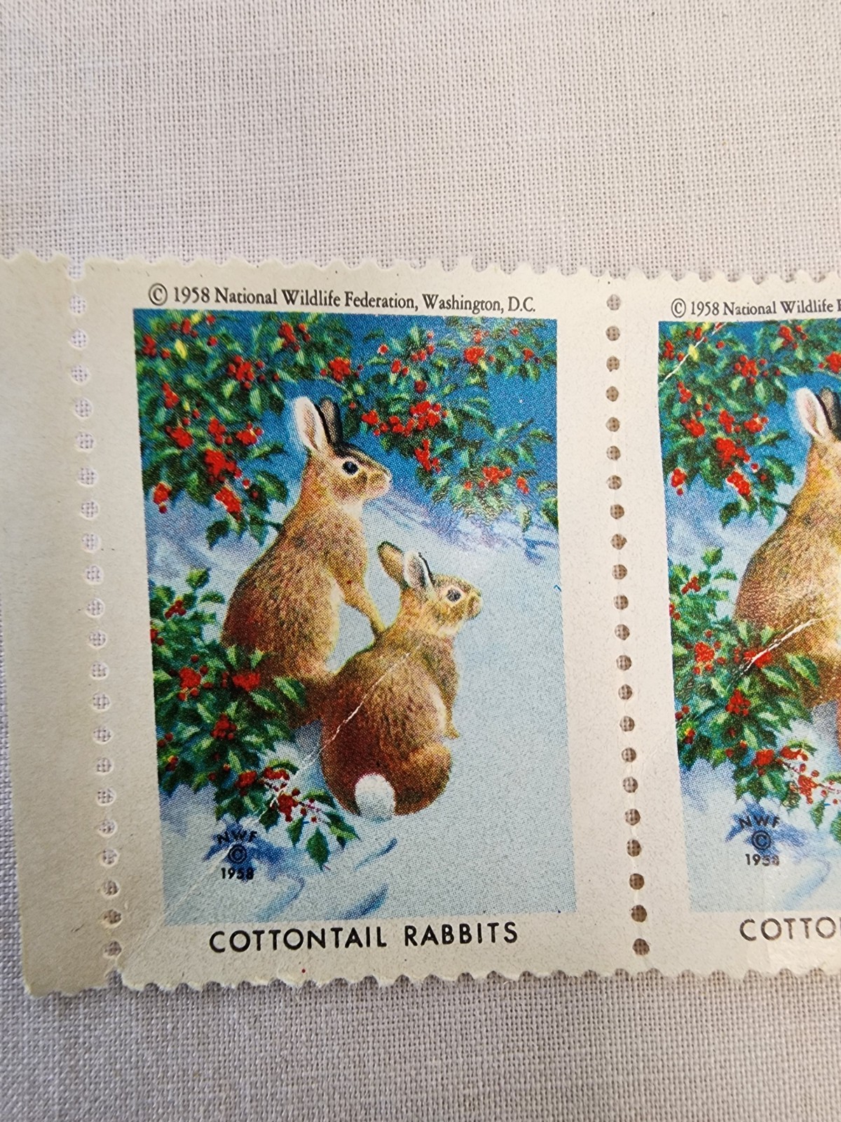Mixed Lot of US Postage Stamps Unused 1975 Christmas- 1 cent Ben Franklin