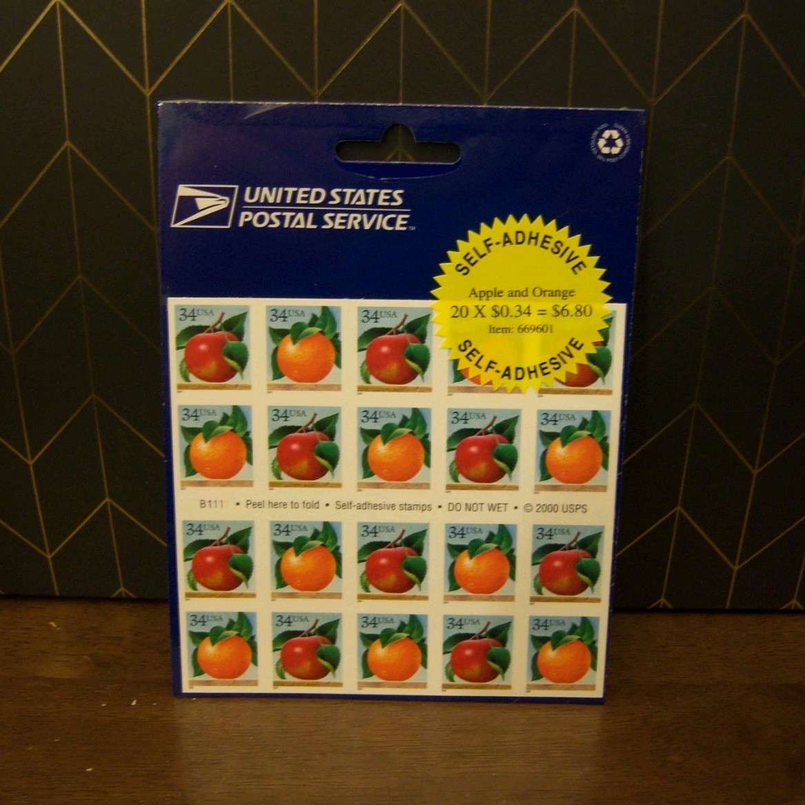 USPS Apple & Orange Self-Adhesive Stamp Sheet Pane 34c (20) $6.80 2000