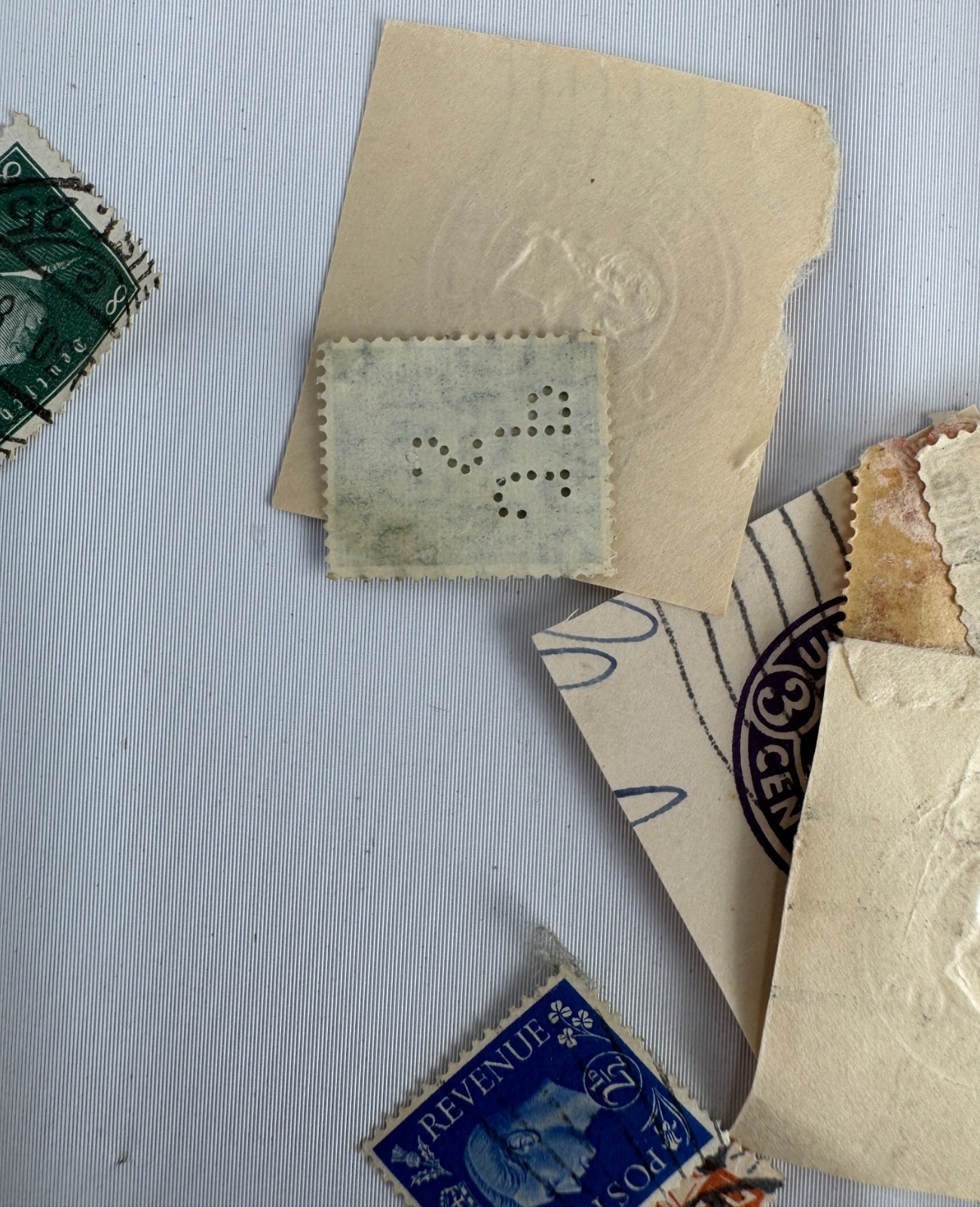 Worldwide Vintage Postage Stamp Collection Lot Great Britain Revenue, USA