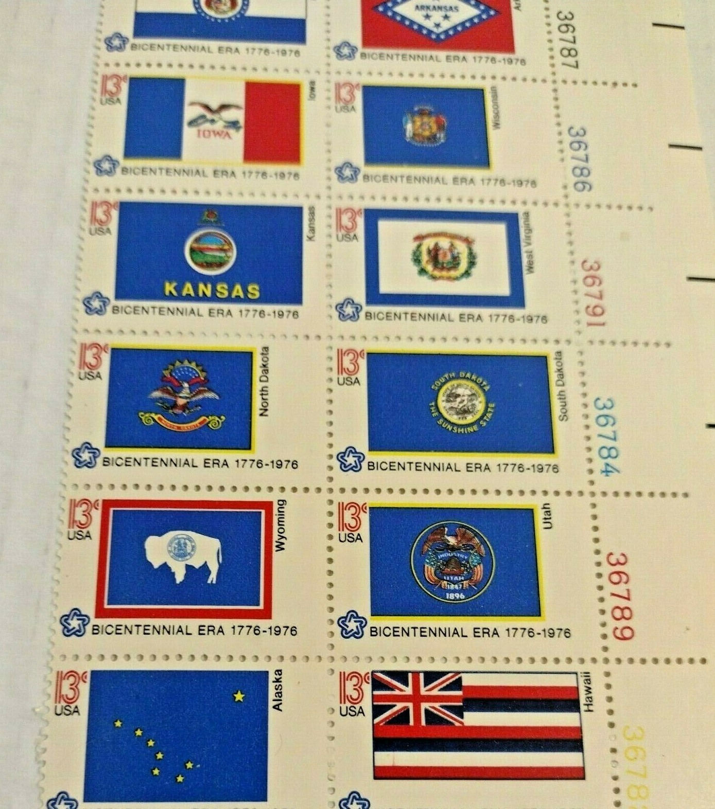 Scott #1663-16 State Flags 40 Total Vintage 13 Cents 1976 Face Value $5.20
