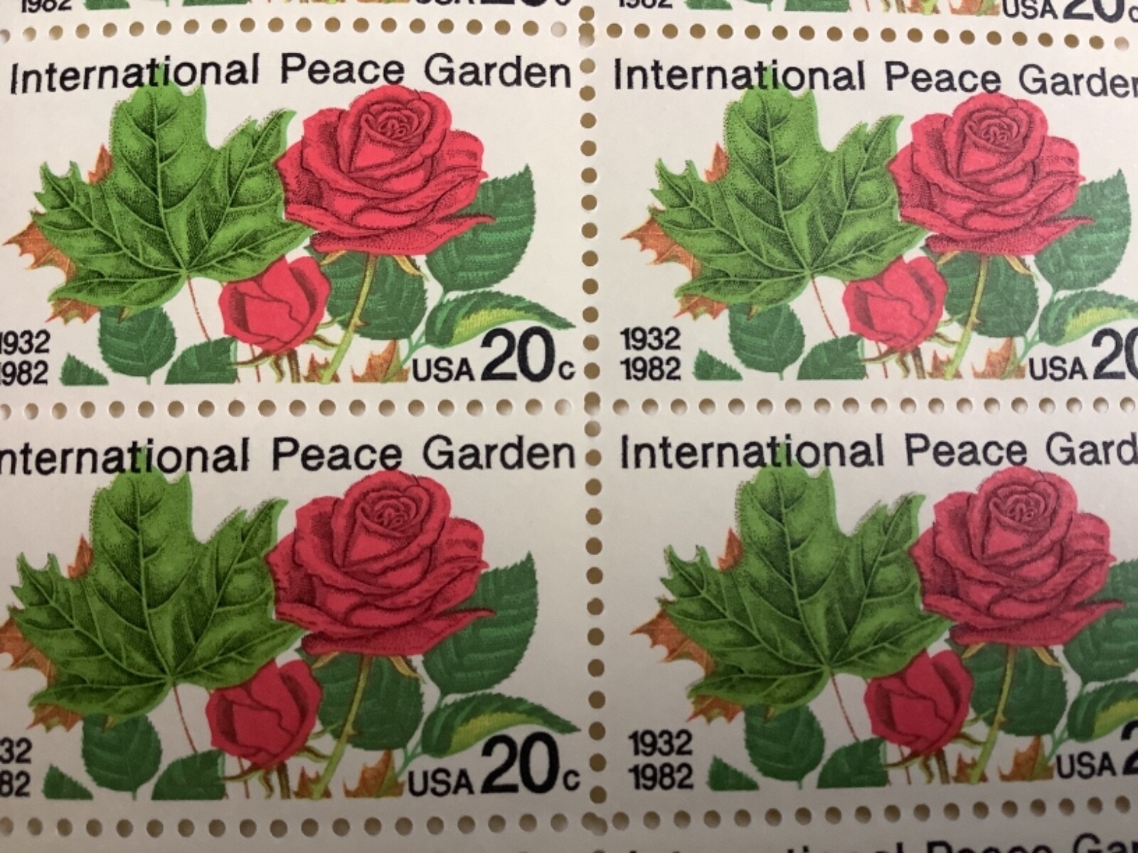Stamps, International Peace Garden twenty 20 cent, Scott catalog #2014