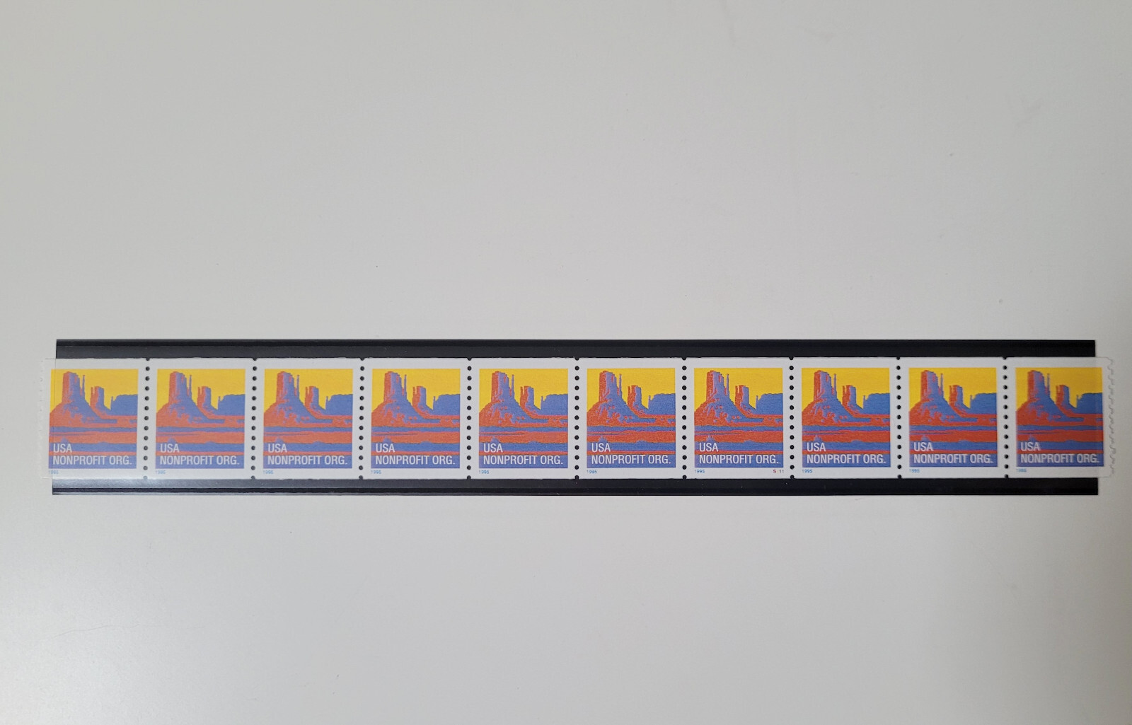 US Stamp 1995 Butte Coil Monument Valley 5c Strip of 10 Scott #2902 MNH