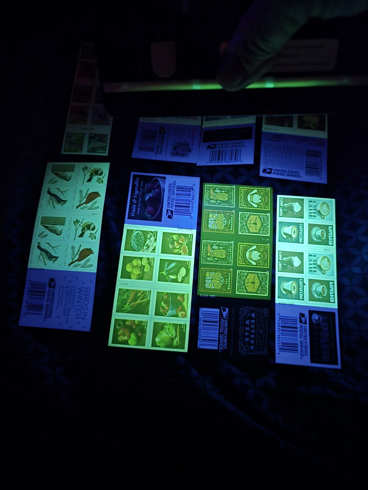 200 USPS FOREVER Stamps – 9 Books of 20 – 2 Books of 10 ,SAVE $$$$$