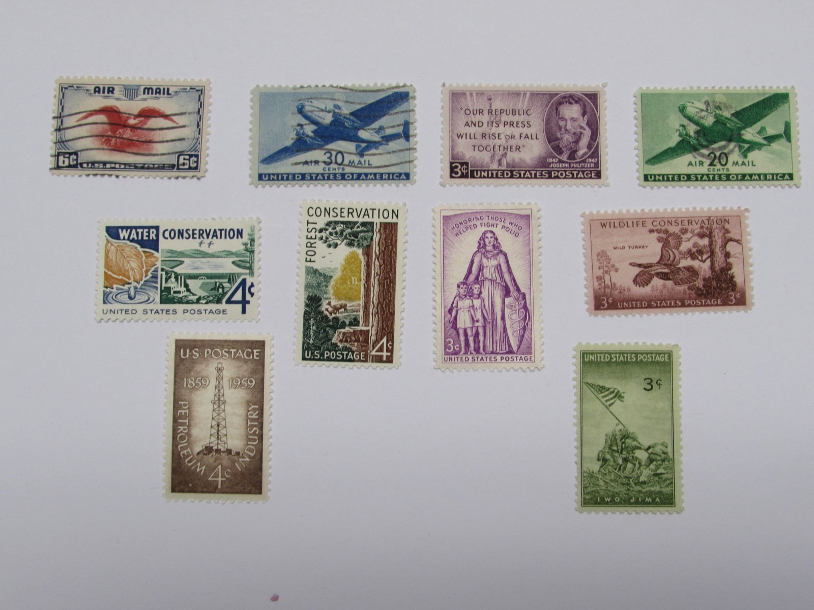 OFFER – Lot of 10 US Postage Stamps – Three Used – Never Hinged