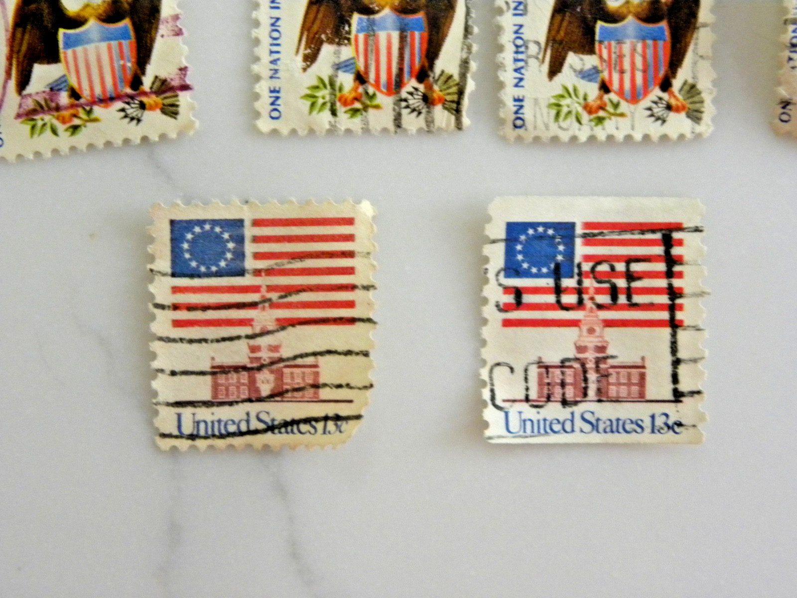 Lot Of 22 U.S. American Flag used 6, 10, 13 Cent Stamps