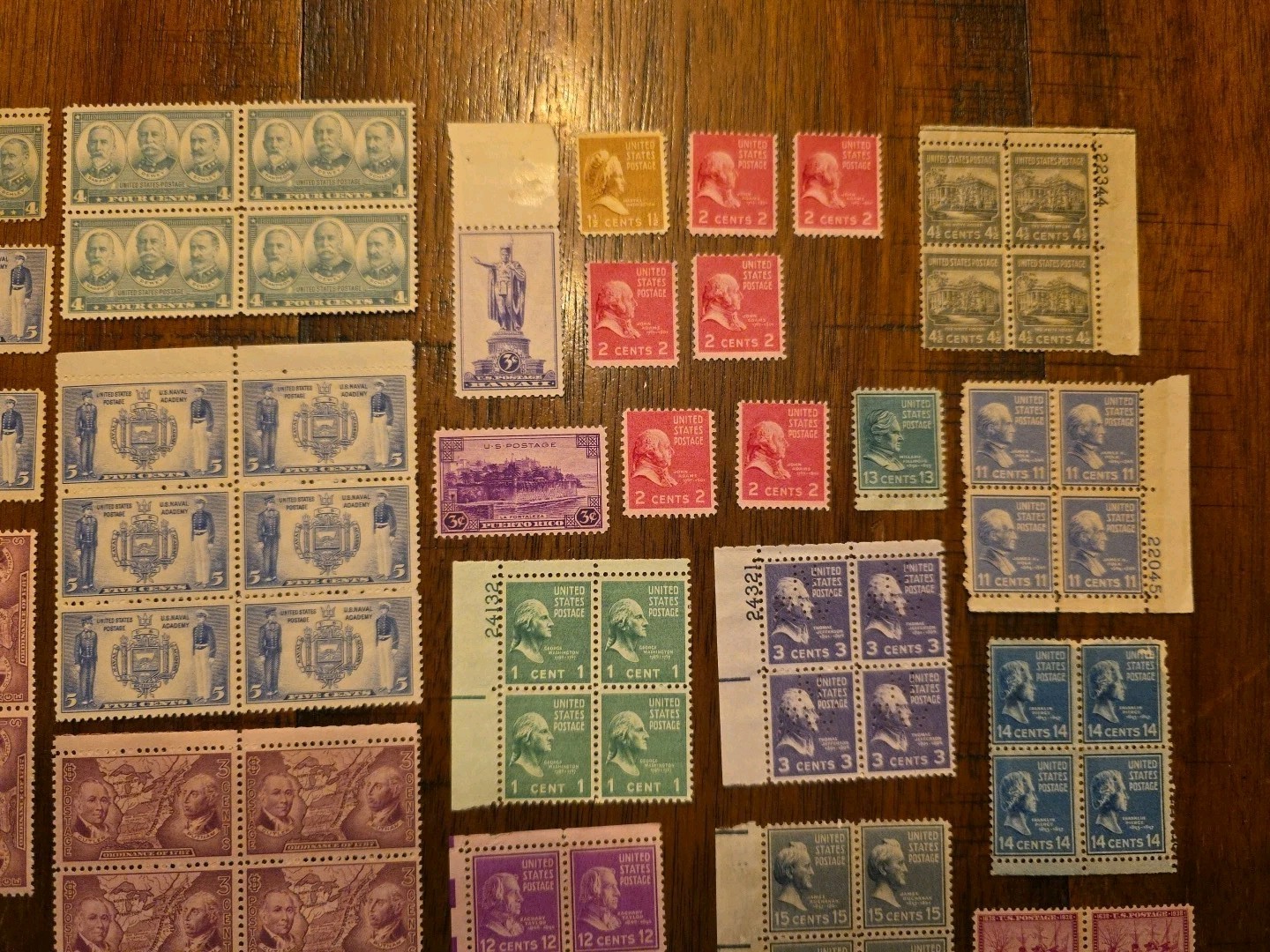 U.S. Mint Stamp Lot Prexies, Bicentennial Commemoratives & Historical Figures I