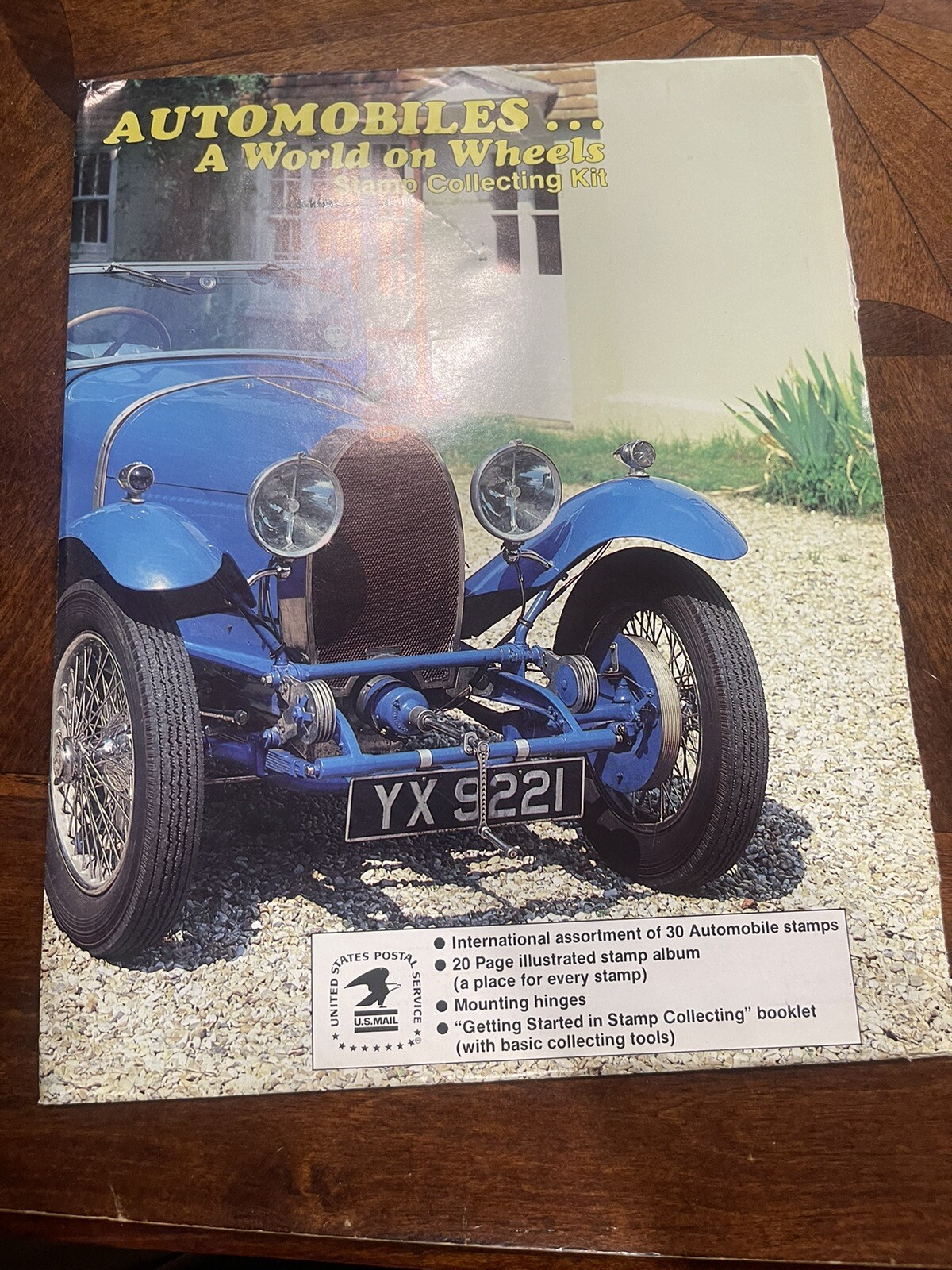 1984 USPS Automobiles A world on Wheels Stamp Collecting Kit #855 complete